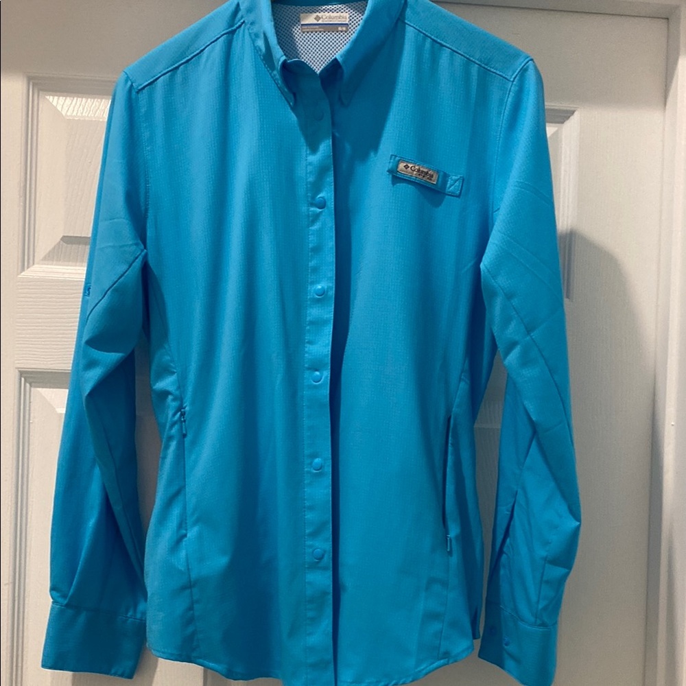 Columbia Vibrant Blue Long Sleeve Shirt